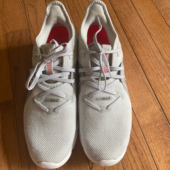 Women’s Nike Airmax Sequent 3 Pure Platinum Racer Pink Size 9 - Picture 3 of 10